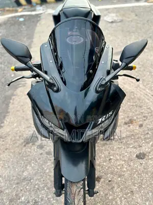 Yamaha R15 V3 2021 Black