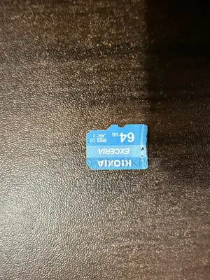 আনবারনিক আরজি ৩৫এক্সএক্স প্রো