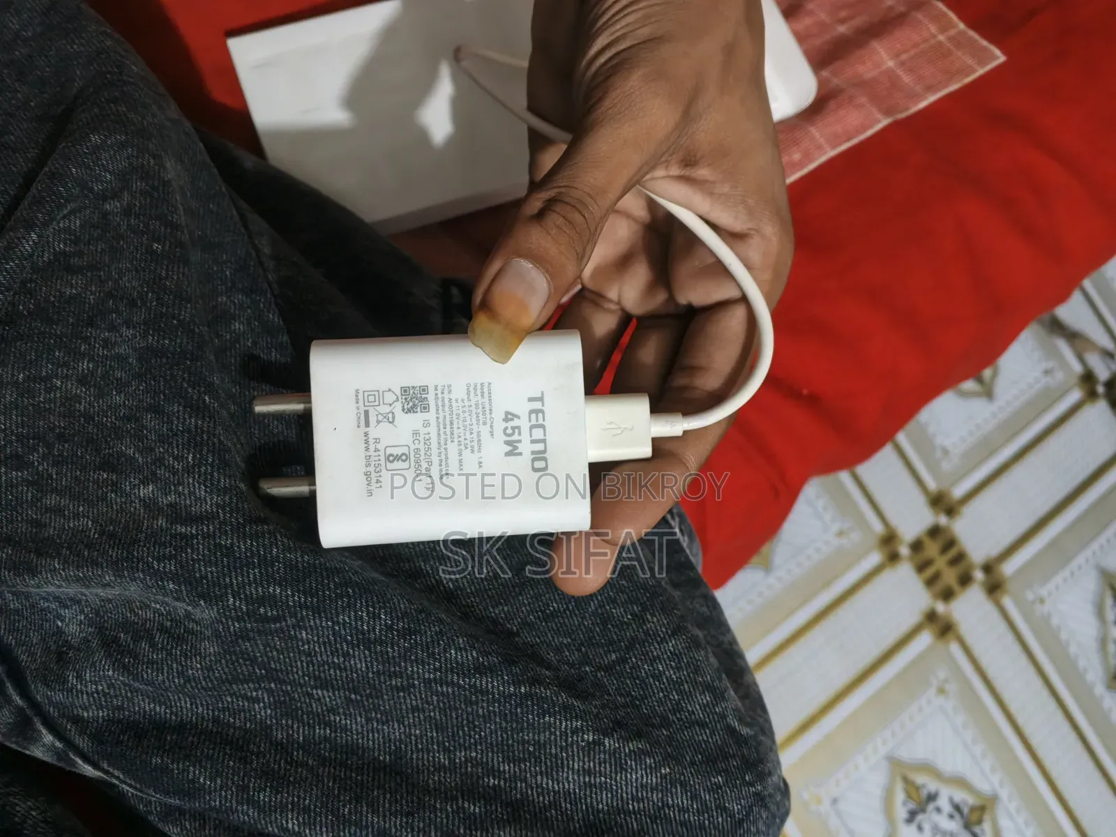 টেকনো স্পার্ক ৪০ প্রো+ ২৫৬ জিবি সাদা