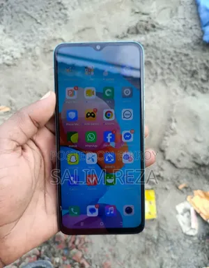 Tecno Spark Go 64 GB Blue