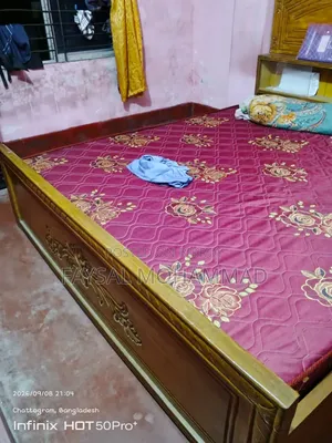 কোনো সমস্যা নেই সেগুন কাঠের ৬'৭ একদম ফ্রেশ