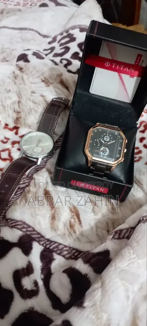 Battery needs to be changed and only the watch will be received without a box