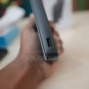 VEN-DENS 10000mAh Power Bank (Model: VD-PB058)