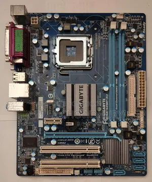 Intel Pentium E5500, Motherboard: G41mt-D3, RAM: ADATA 4GB DDR3 1600MHz Combo