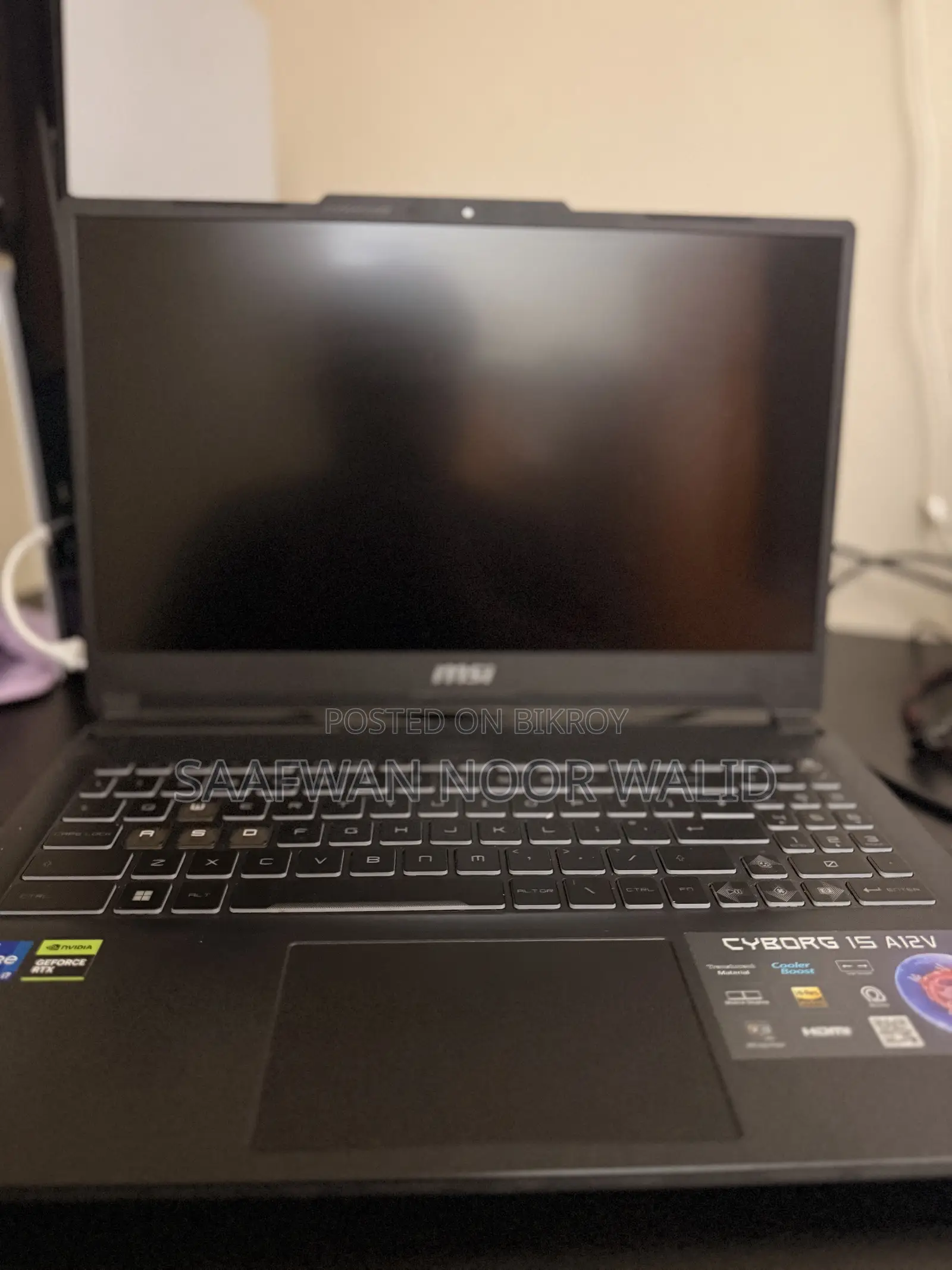 Laptop MSI Cyborg 15 16GB Intel Core I7 SSD 512GB