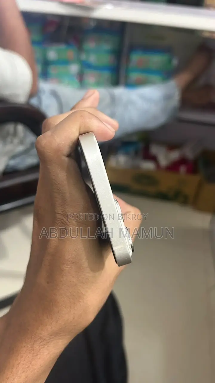 Apple iPhone 13 128 GB White