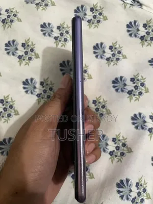 ভিভো ভি২০ প্রো ১২৮ জিবি বেগুনি