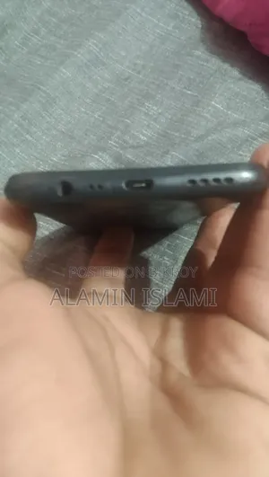 রিয়েলমি সি১১ ৩২ জিবি ব্ল্যাক
