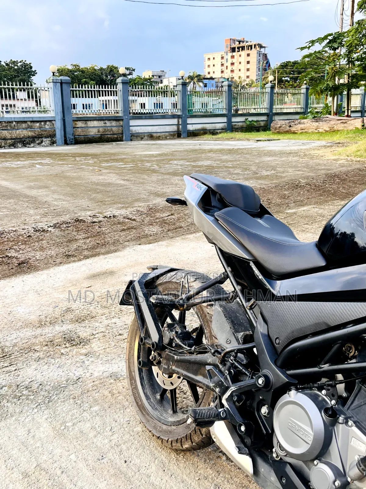 CFMoto 250NK 2025 Gray