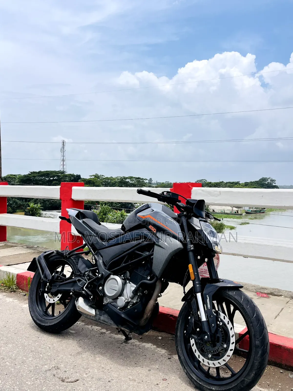 CFMoto 250NK 2025 Gray