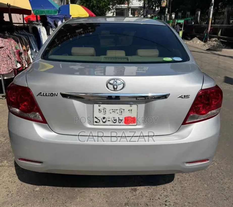 টয়োটা অ্যালিওন ২০১৩ সিলভার