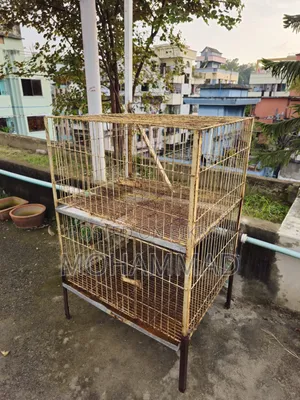 কবুতরের খাঁচা
