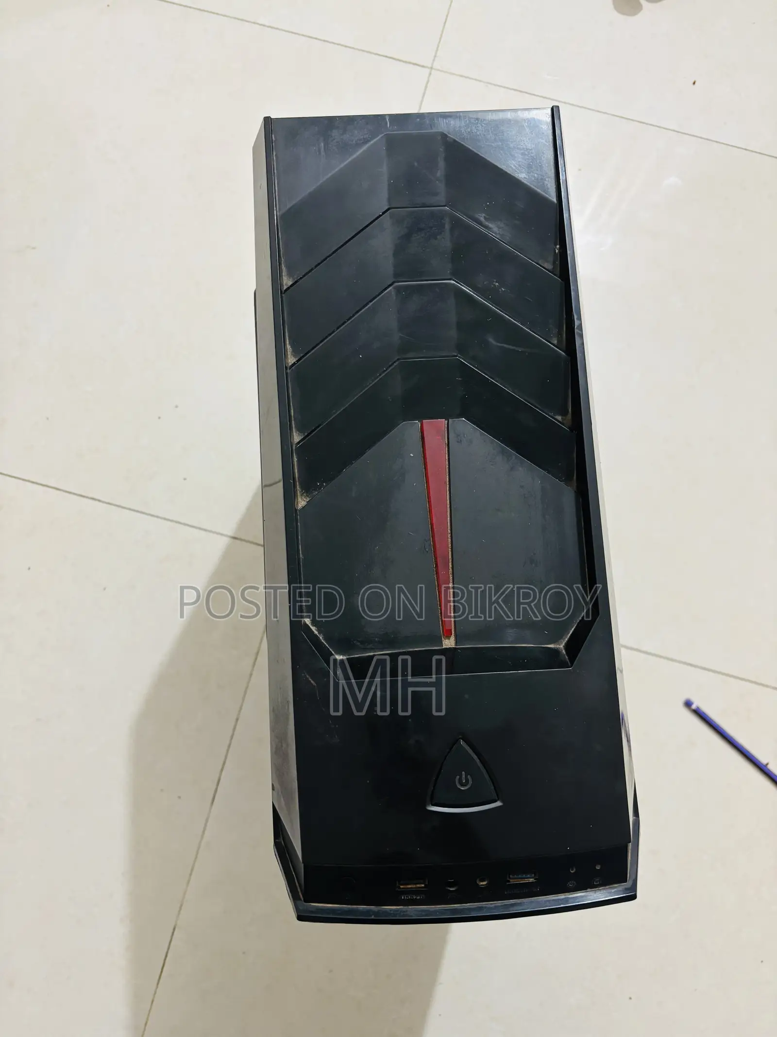Desktop Casing ( Golden Field)