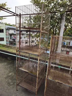 কবুতরের খাঁচা