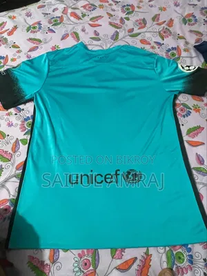 বিক্রির জন্য জার্সি