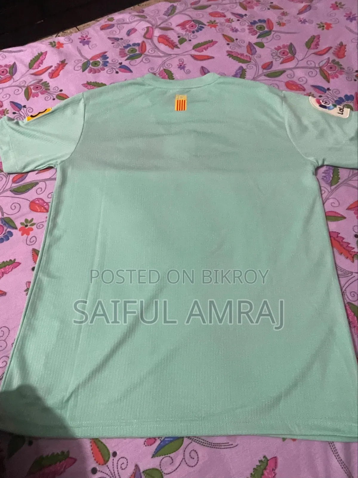 বিক্রির জন্য জার্সি
