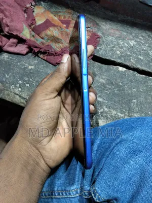 Vivo Y21 64 GB Blue
