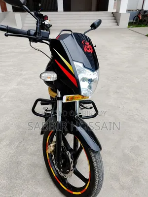 Mahindra Centuro 2017 Black