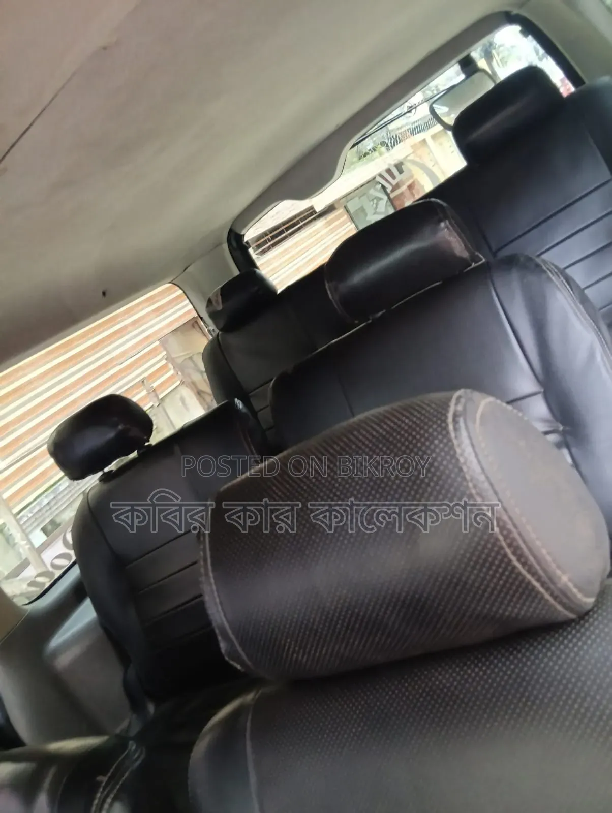 Toyota HiAce 2006 Black