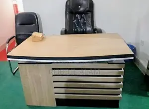 অফিসিয়াল টেবিল/ডেস্কটপ টেবিল