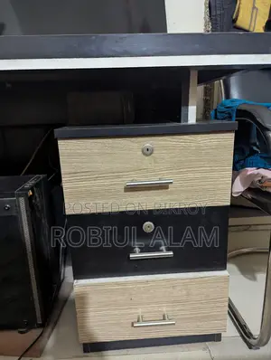 অফিসিয়াল টেবিল/ডেস্কটপ টেবিল