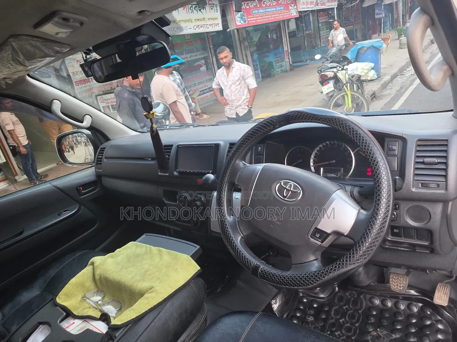 টয়োটা হাইএচ ২০১৯ হোয়াইট