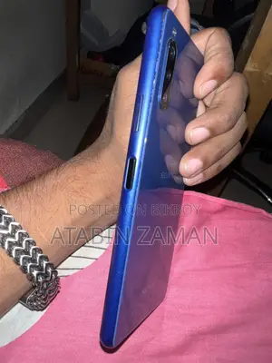সনি এক্সপেরিয়া এক্সজেড ৬৪ জিবি নীল