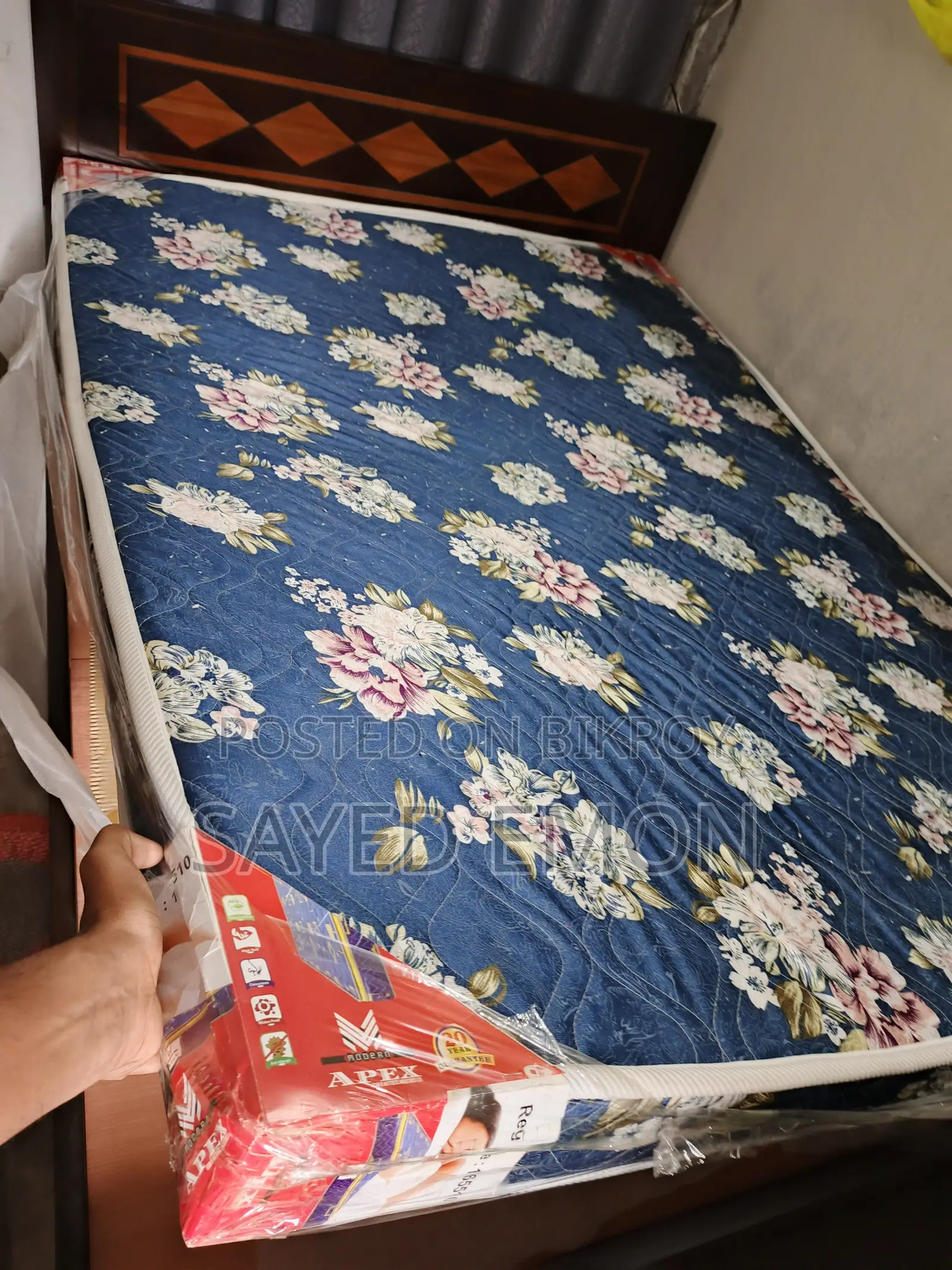 Medical Type Mattress 5/7 Feet, Custom Made from Factory