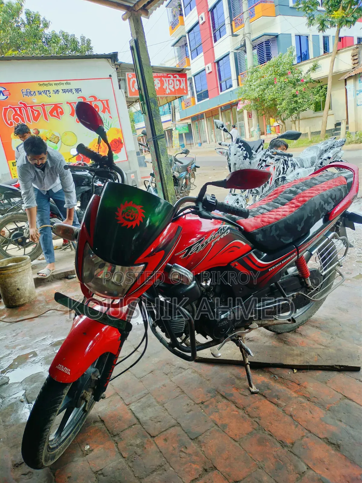 হিরো প্যাশন প্রো ২০১০ লাল