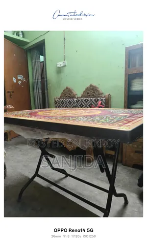 টেবিল খাবার