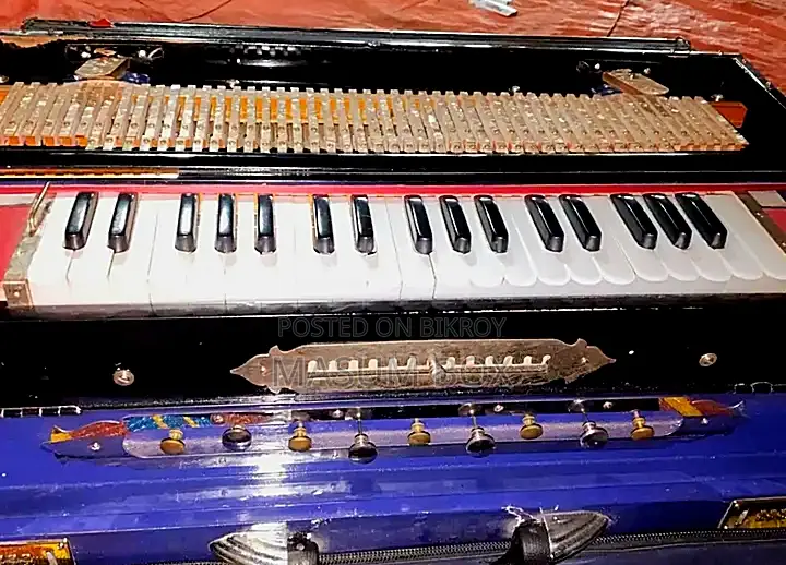 Scale Changer Harmonium