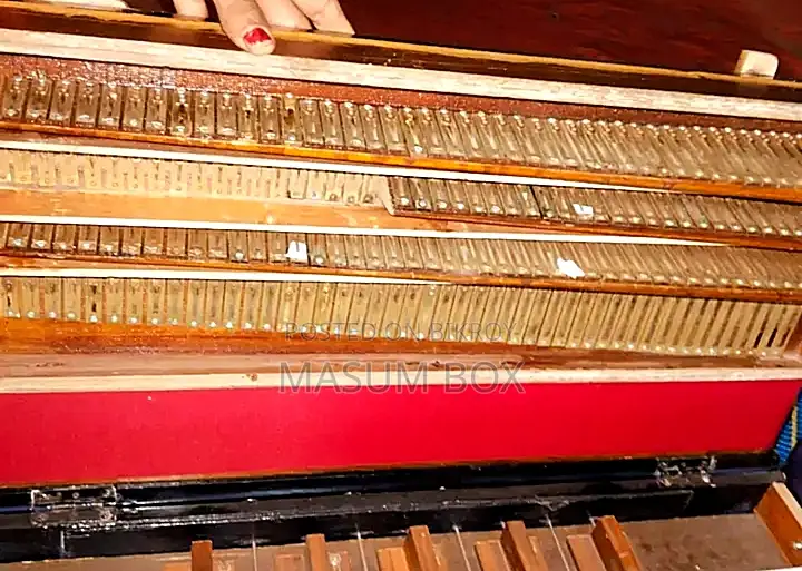 Scale Changer Harmonium