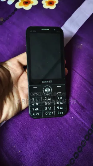LINNEX LX 4G Plus 32 GB Black