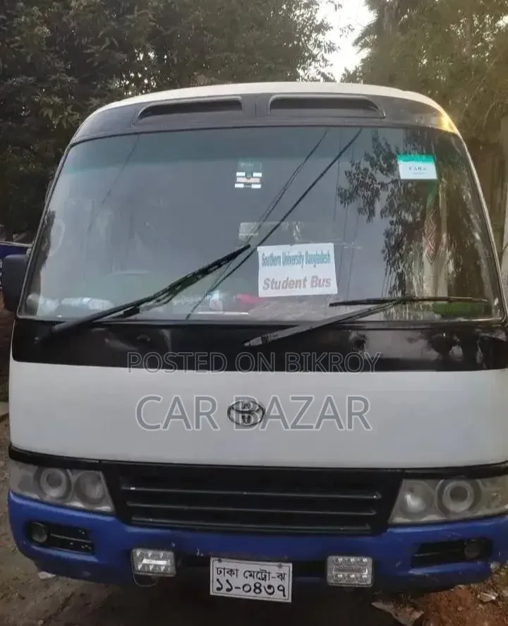 Toyota Coaster 2011 Green