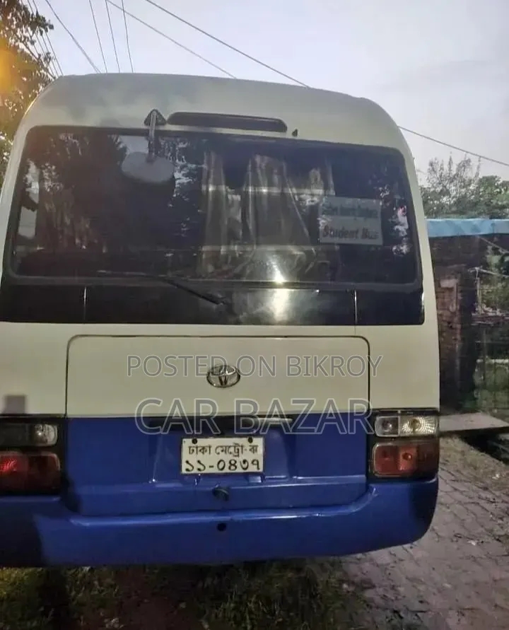 Toyota Coaster 2011 Green