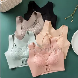 Women’s Seamless Lace Front Closure Bra–Wireless Full Coverage Comfort