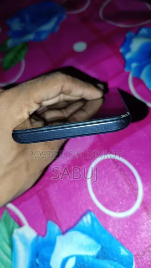 Infinix 32 GB Black