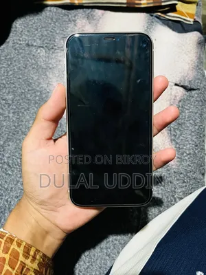 অ্যাপল আইফোন ১১ ৬৪ জিবি হোয়াইট