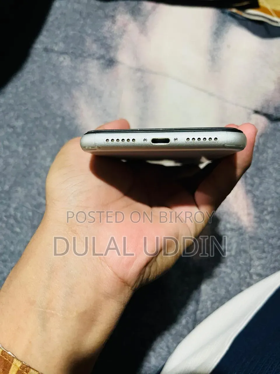 অ্যাপল আইফোন ১১ ৬৪ জিবি হোয়াইট