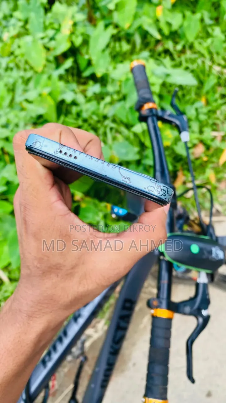 Vivo Y29 128 GB