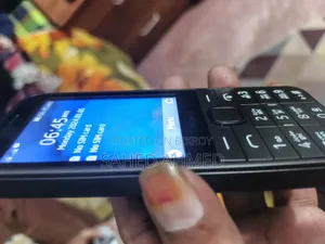নোকিয়া ২৩৫ ৪জি (২০২৪) ব্ল্যাক
