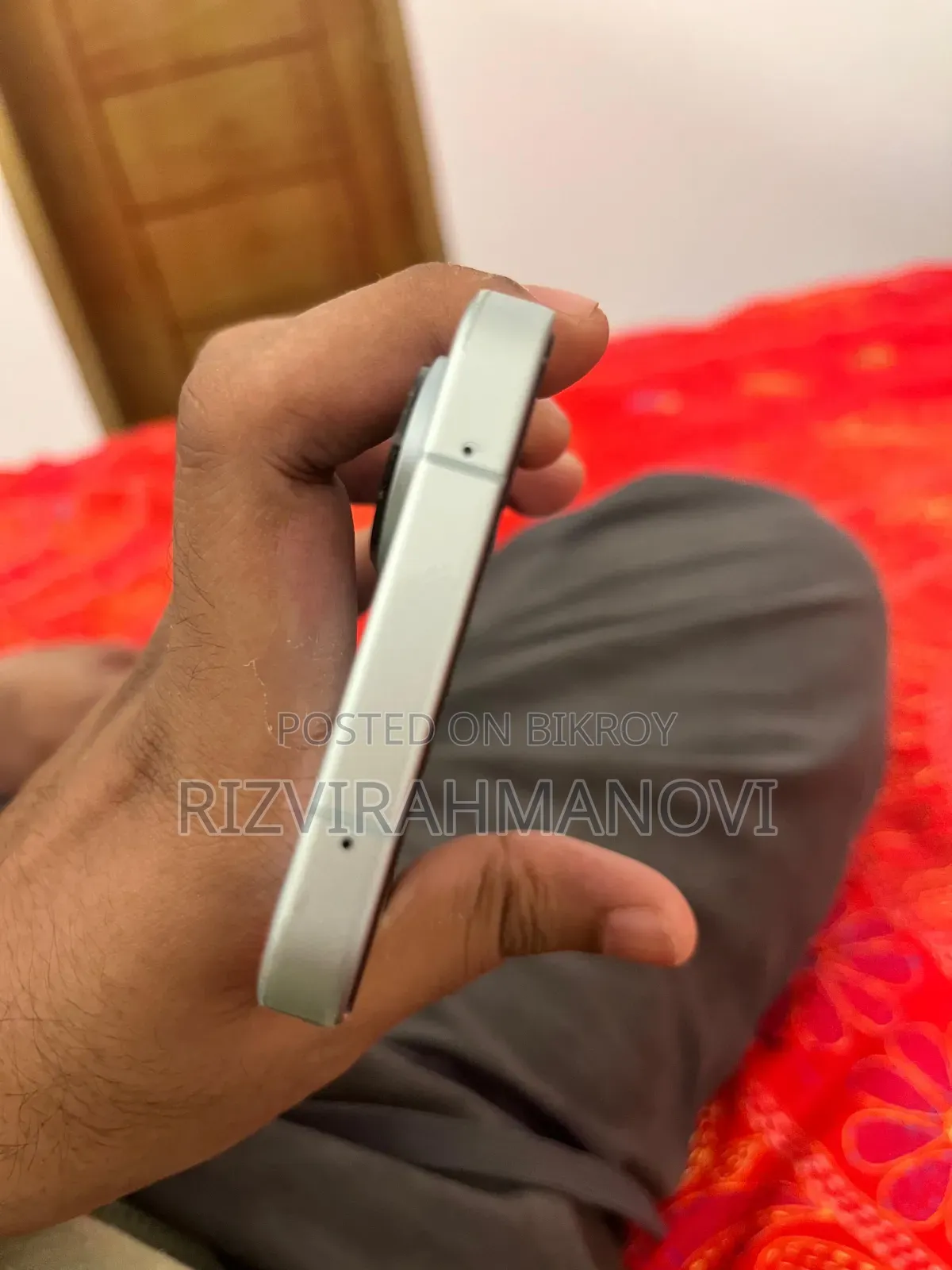 ভিভো এস ৩০ প্রো মিনি ২৫৬ জিবি ব্লু