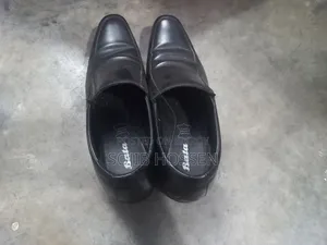 Shoes Sale Post.