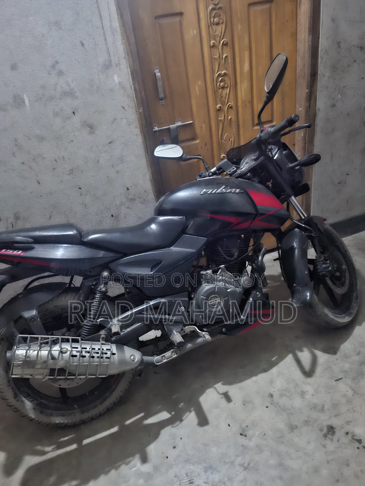Bajaj Pulsar 150 2021 Brown