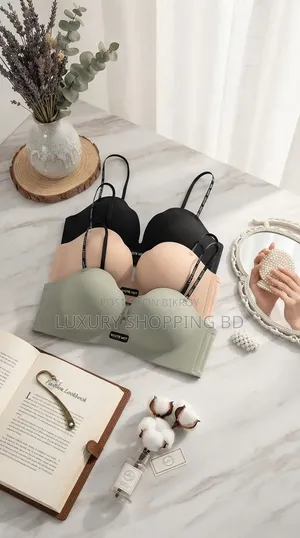 Women’s Seamless Push Up Bra –Wireless Padded Strapless Everyday Bra