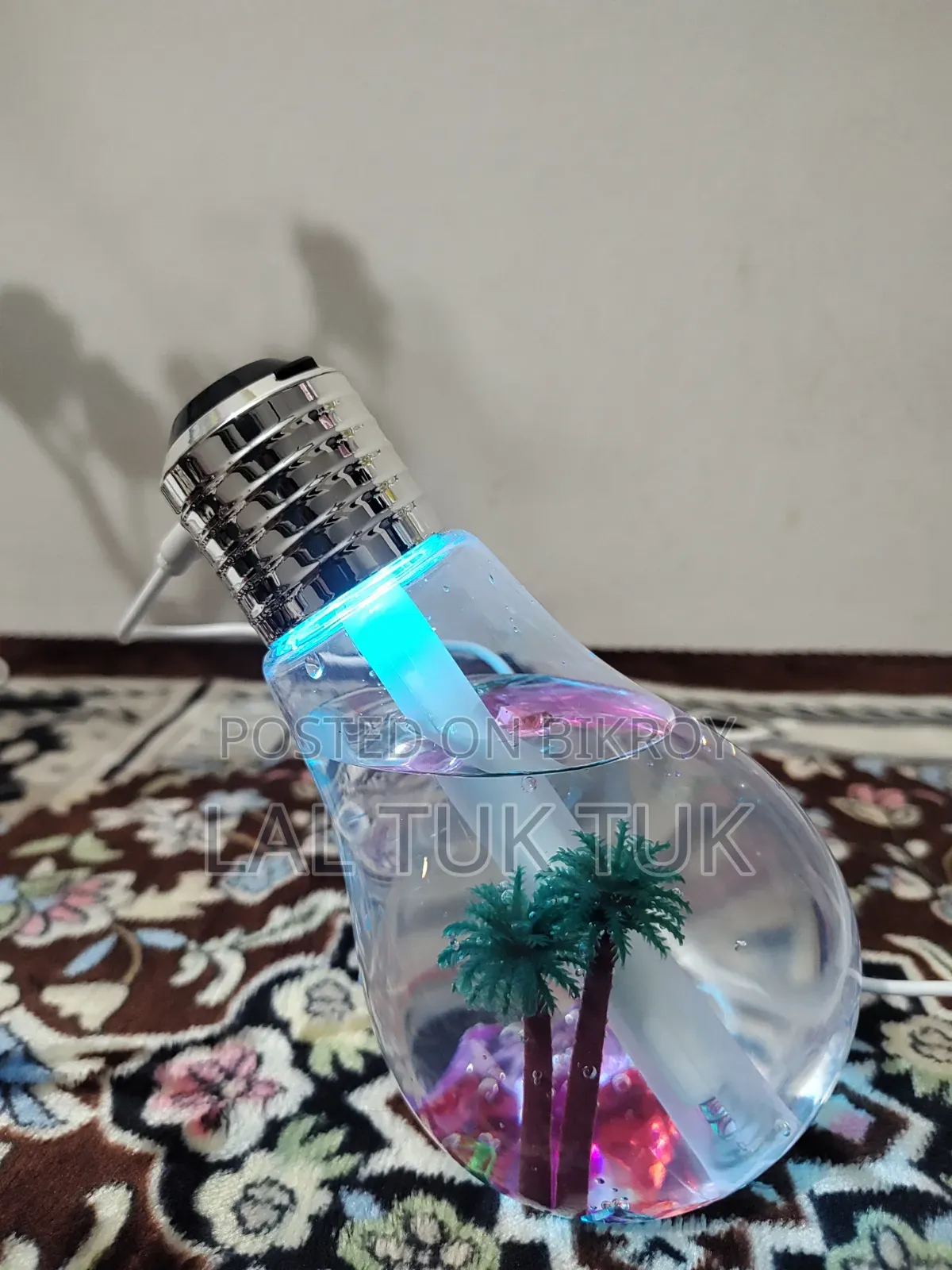 Bulb Shaped Mini Humidifier With Night Light | USB
