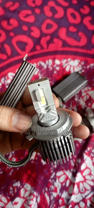 গাড়ির জন্য এলইডি লাইট