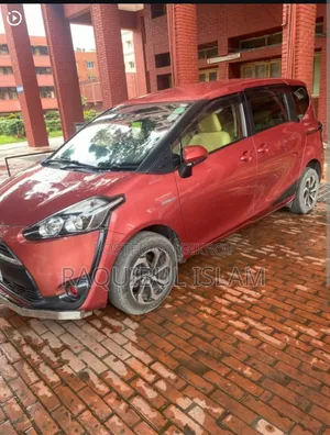 মালিক বিদেশগামী টয়োটা সিয়েন্টা ২০১৫ পিংক
