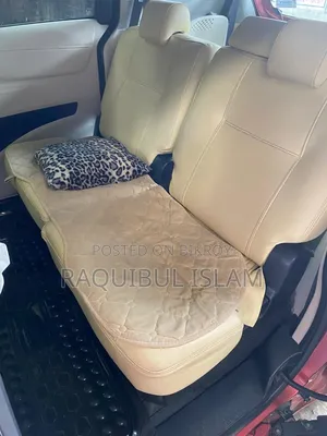 মালিক বিদেশগামী টয়োটা সিয়েন্টা ২০১৫ পিংক