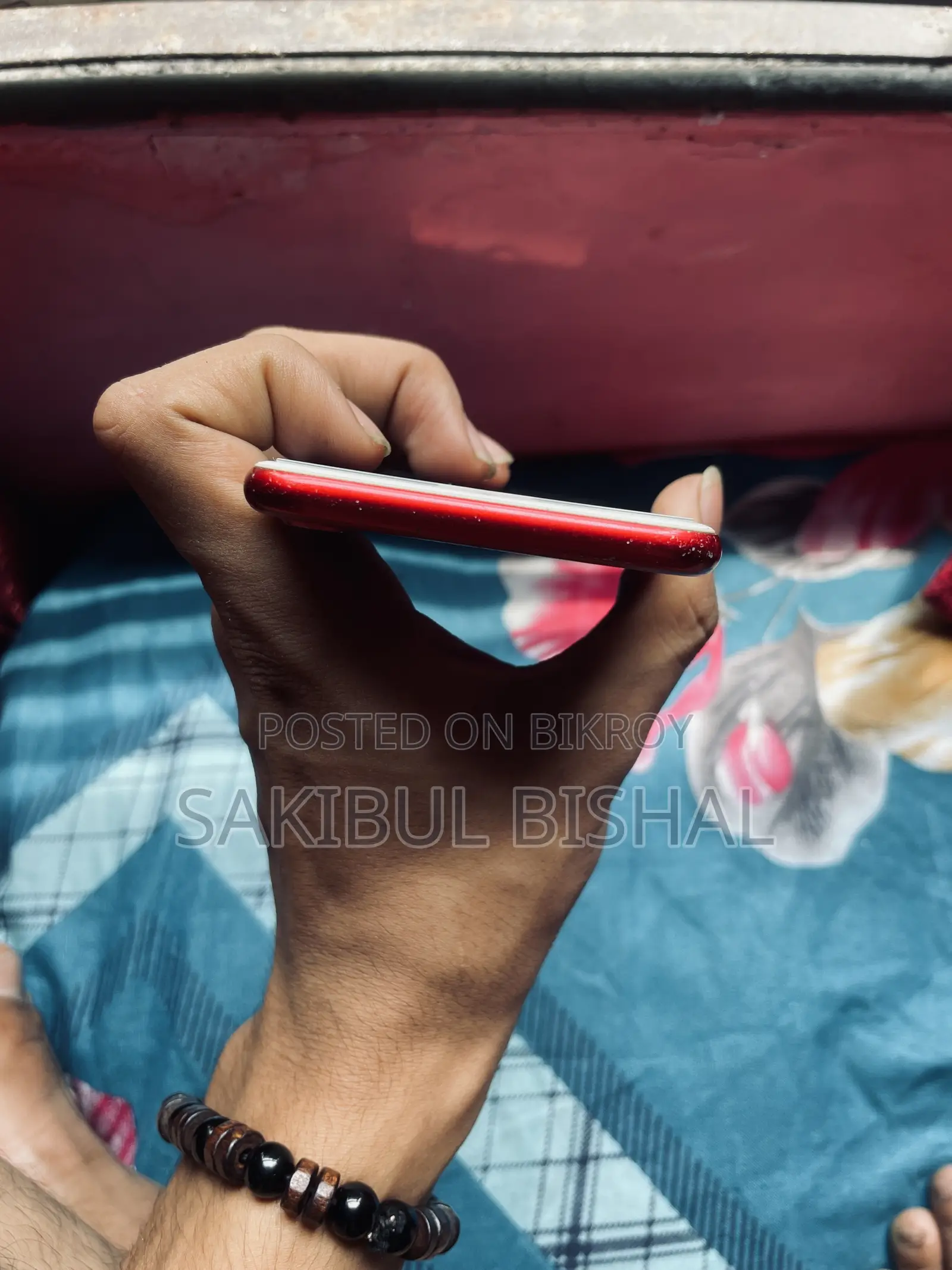 অ্যাপল আইফোন ৭ ৩২ জিবি রেড